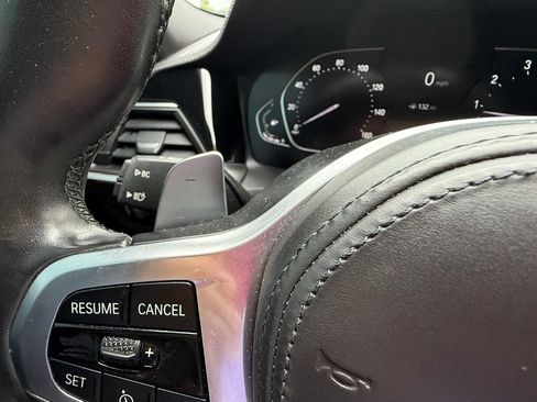 Used 2021 BMW 330i Sedan w/ M Sport Package RWD image 33