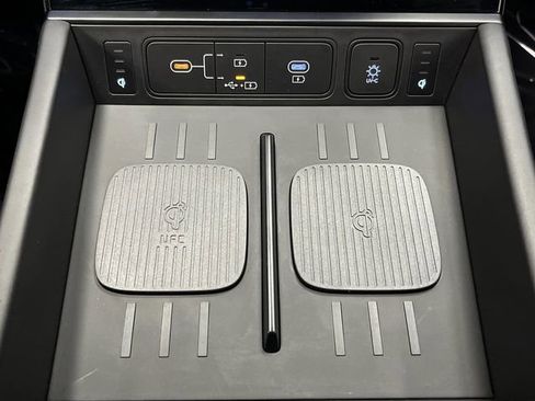 Used 2024 Hyundai Santa Fe Calligraphy image 26