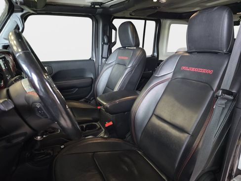 Used 2019 Jeep Wrangler Unlimited Rubicon AWD/4WD image 16