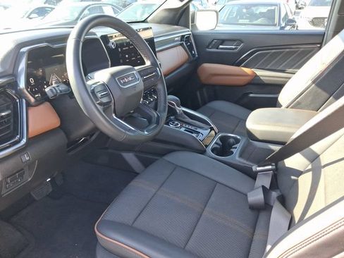 Used 2025 GMC Canyon AT4 AWD/4WD image 11