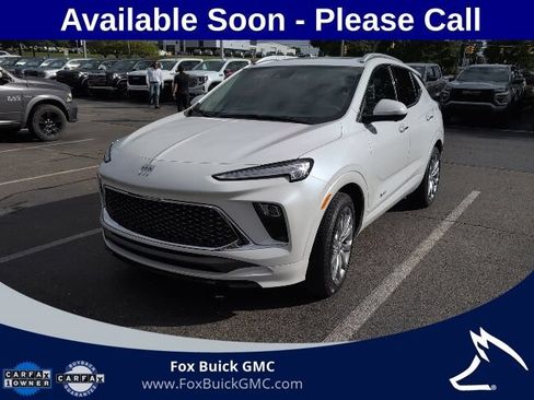 Used 2024 Buick Encore GX Avenir w/ Avenir Technology Package FWD image 1