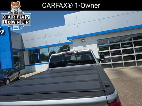 Used 2022 Chevrolet Silverado 2500 LTZ w/ LTZ Plus Package AWD/4WD image 4