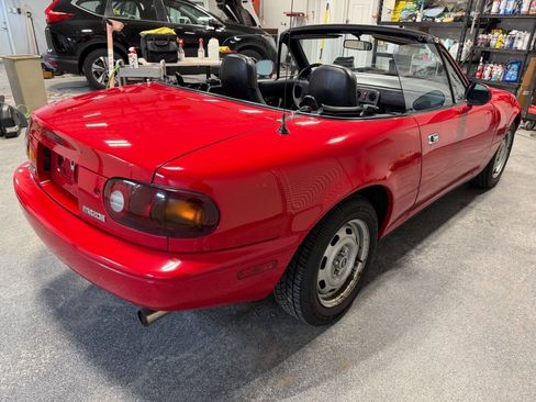 Used 1991 MAZDA MX-5 Miata RWD image 5