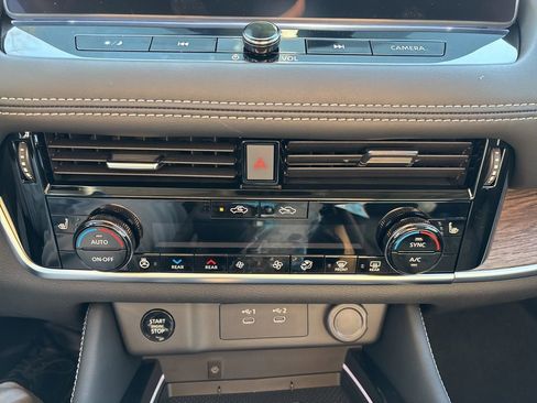 New 2026 Nissan Rogue Platinum w/ Platinum Premium Package image 13