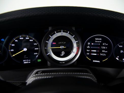 Certified 2022 Porsche 911 GT3 image 22