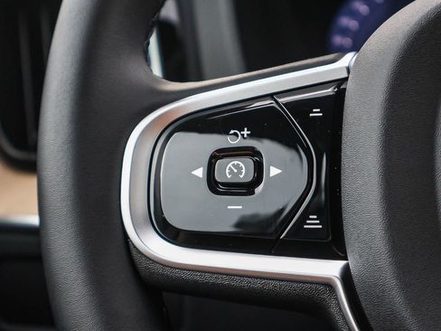 New 2026 Volvo XC60 T8 Plus w/ Protection Package Premier image 38