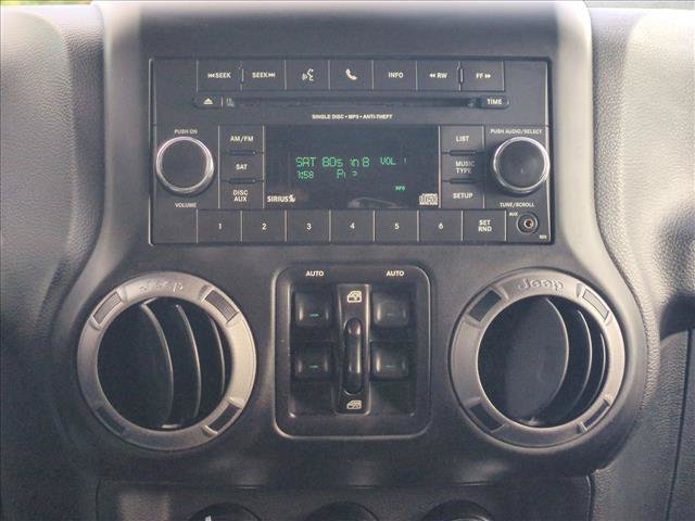 Used 2015 Jeep Wrangler Unlimited Sport w/ Quick Order Package 24S AWD/4WD image 13