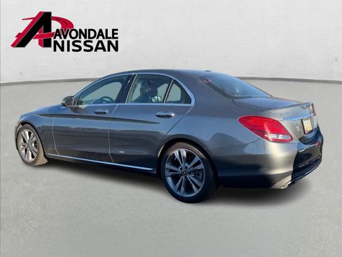 Used 2018 Mercedes-Benz C 300 image 3