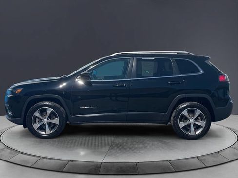 Used 2019 Jeep Cherokee Limited AWD/4WD image 2