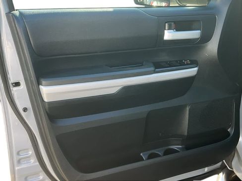 Used 2019 Toyota Tundra SR5 image 9