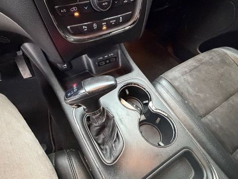 Used 2019 Dodge Durango GT RWD image 14
