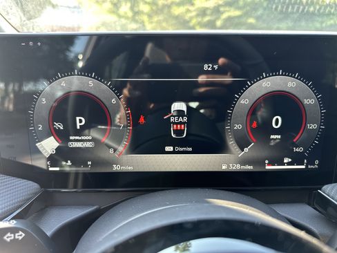 New 2025 Nissan Kicks SR image 26