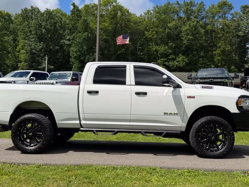 Used 2019 RAM 2500 Tradesman AWD/4WD image 2