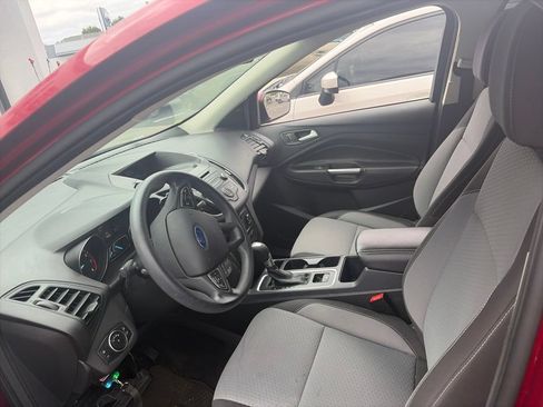Used 2017 Ford Escape SE AWD/4WD image 7