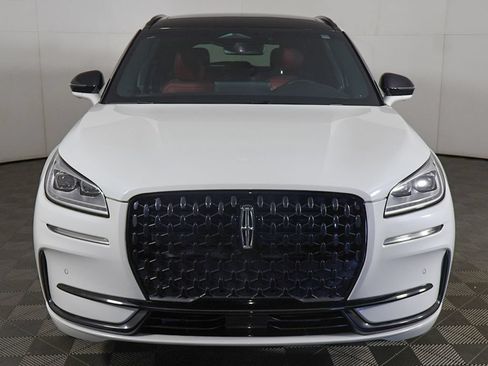 Used 2024 Lincoln Corsair Reserve w/ Equipment Group 201A AWD/4WD image 14