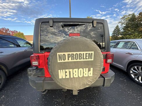 Used 2018 Jeep Wrangler Unlimited Rubicon image 4