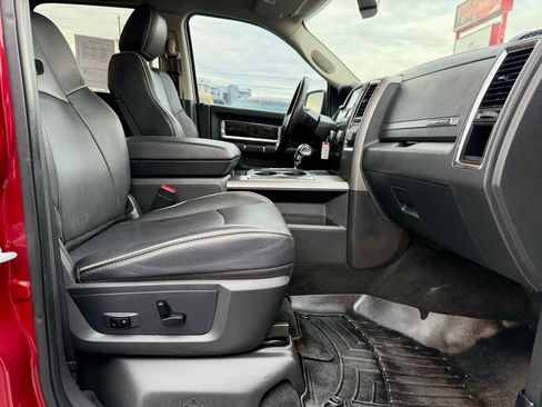 Used 2012 RAM 1500 Limited image 17