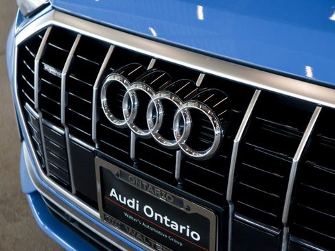 Used 2022 Audi Q3 2.0T Premium w/ Convenience Package image 30