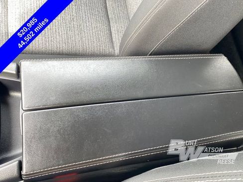 Used 2021 Nissan Rogue S image 22