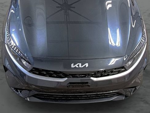 Used 2023 Kia Forte LXS FWD image 17