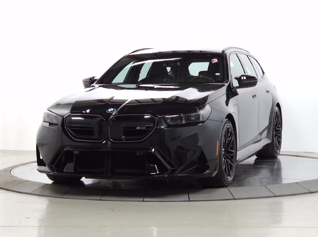 Used 2026 BMW M5 Touring AWD/4WD image 4