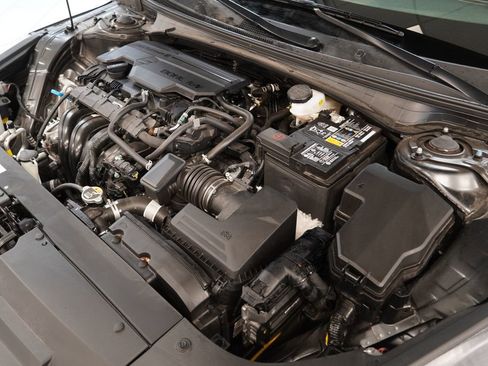 Used 2025 Kia K4 FWD image 16