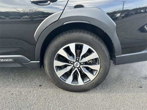 Used 2024 Subaru Outback Limited image 21