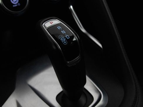 Used 2018 Jaguar E-PACE S image 24
