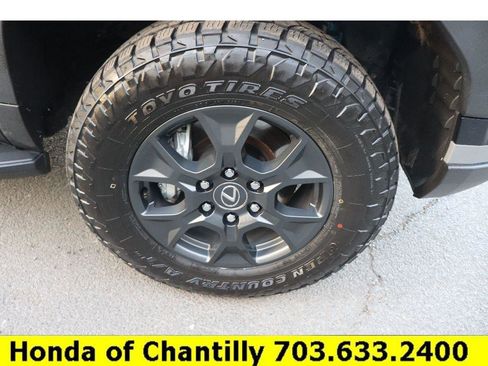 Used 2024 Lexus GX 550 image 33