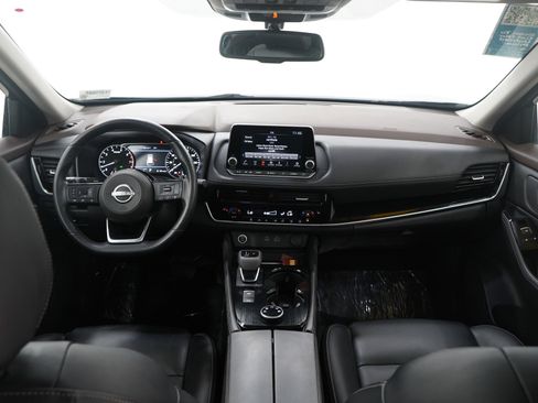 Used 2023 Nissan Rogue SL image 15