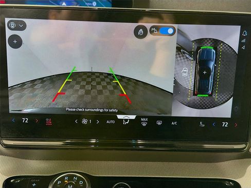 Used 2025 Ford Expedition Max Active image 17