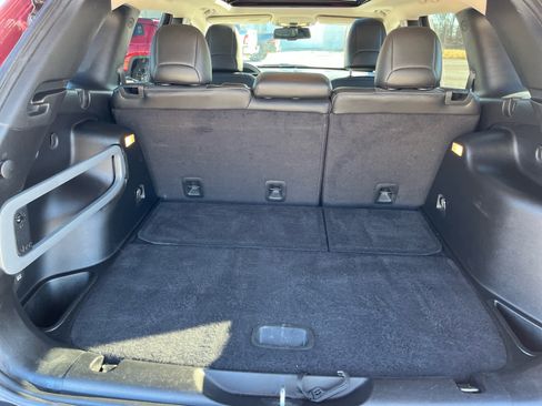 Used 2015 Jeep Cherokee Limited w/ Trailer Tow Group image 25