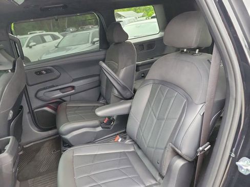 Used 2027 Kia Telluride SX Prestige X-Pro AWD/4WD image 11