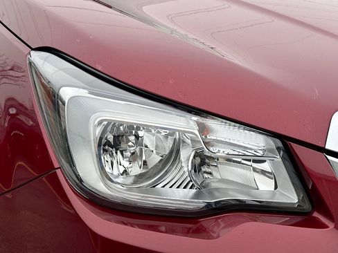 Used 2017 Subaru Forester 2.5i Premium image 40