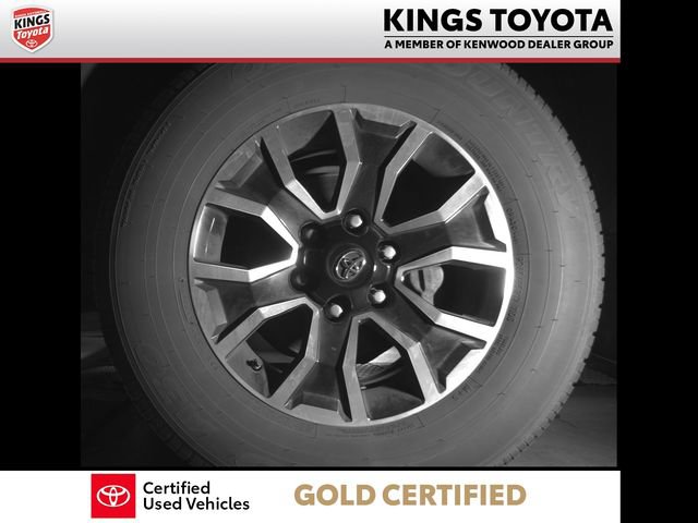 Certified 2020 Toyota Tacoma TRD Sport AWD/4WD image 11