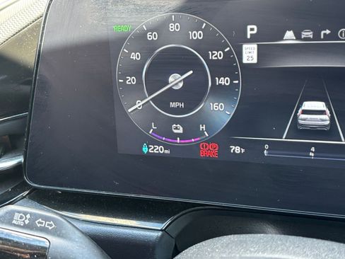 Used 2023 Kia Niro Wind w/ Wind Preserve Package image 17