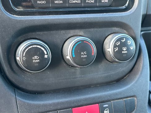 Used 2018 RAM ProMaster 2500 image 28