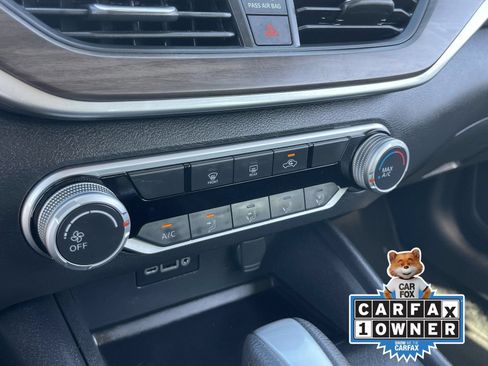 Certified 2025 Nissan Altima 2.5 SV FWD image 28