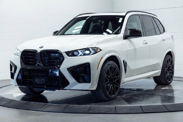 New 2026 BMW X5 M Competition w/ Executive Package AWD/4WD image 8
