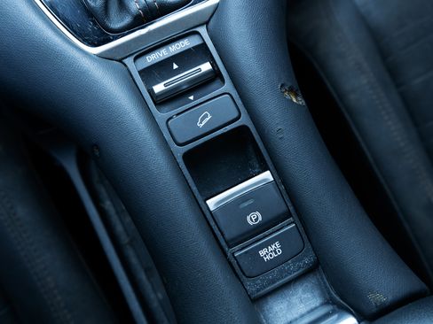 Certified 2024 Honda HR-V Sport image 28