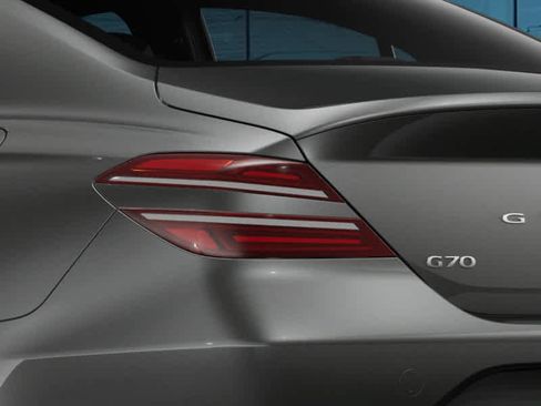 New 2026 Genesis G70 2.5T RWD image 12