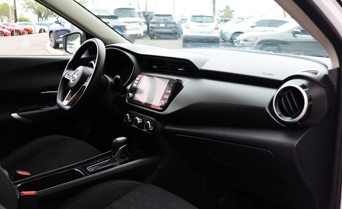 Used 2023 Nissan Kicks SV FWD image 35