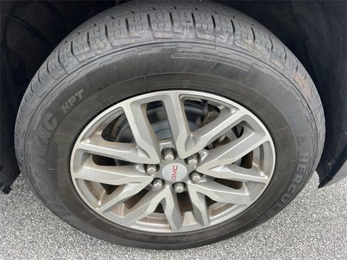 Used 2018 GMC Acadia SLE w/ Driver Alert Package I image 12