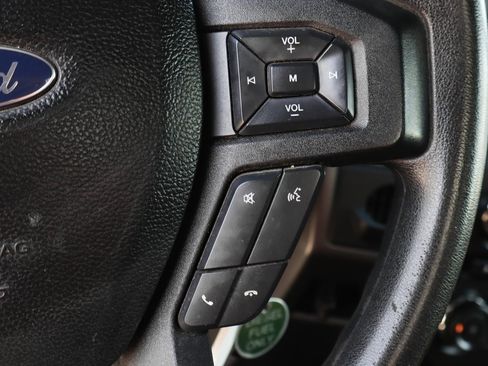 Used 2017 Ford F550 4x4 Regular Cab Super Duty image 28