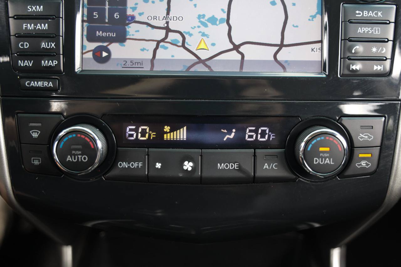 Used 2015 Nissan Altima 2.5 SL w/ Technology Package FWD image 31