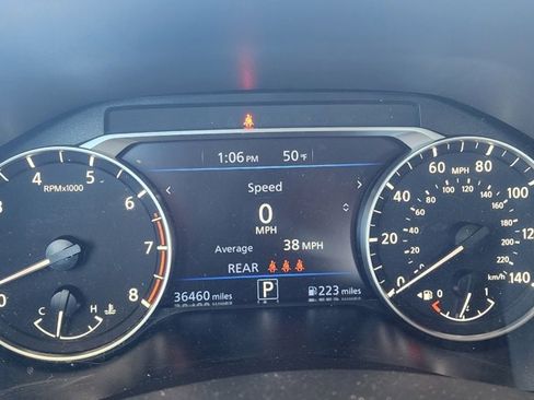 Used 2025 Nissan Altima 2.5 SV image 13