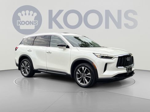 Used 2023 INFINITI QX60 Luxe w/ Cargo Package AWD/4WD image 2