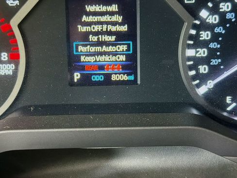 Used 2023 Toyota Tundra Limited image 33