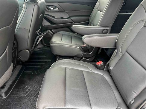 Certified 2023 Chevrolet Traverse Premier image 18