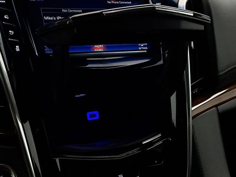 Used 2020 Cadillac Escalade ESV Luxury AWD/4WD image 25